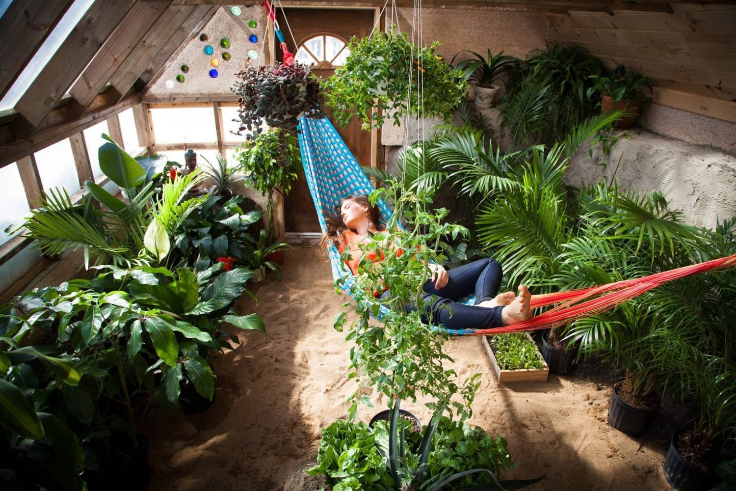 Earthship Une Maison cologique En Forme De Serre
