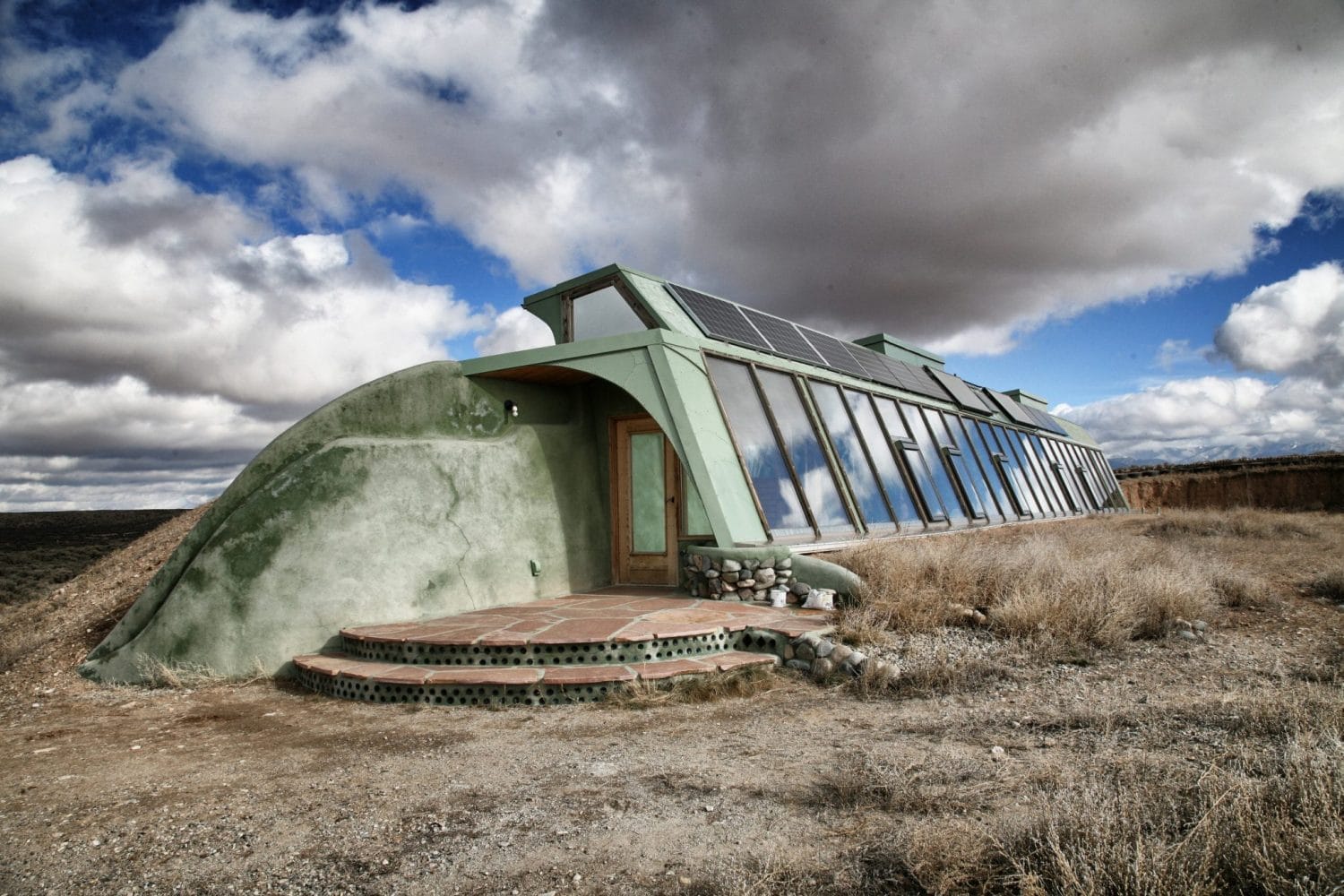 Earthship Une Maison cologique En Forme De Serre