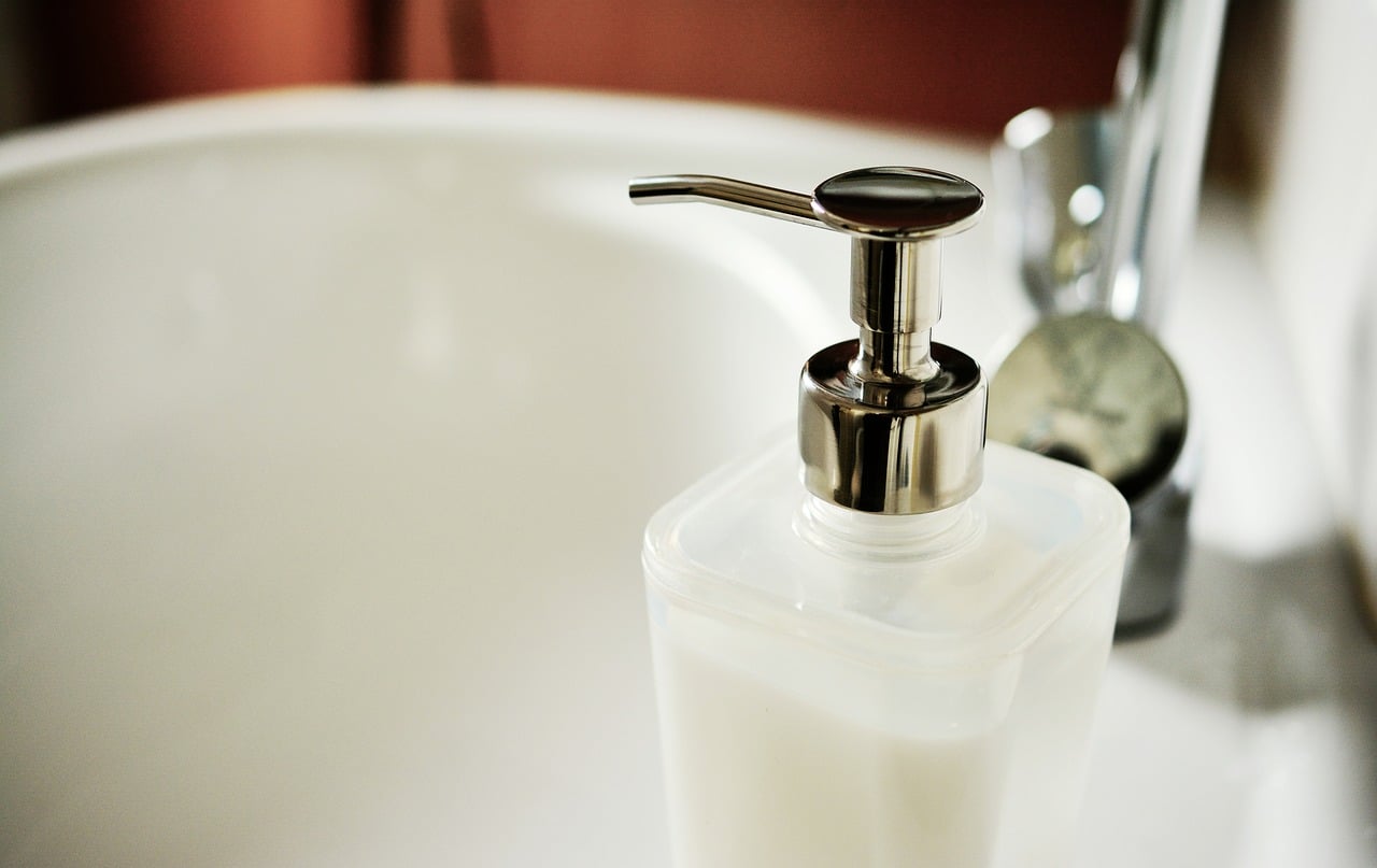 zéro déchet salle de bain shampoing gel douche