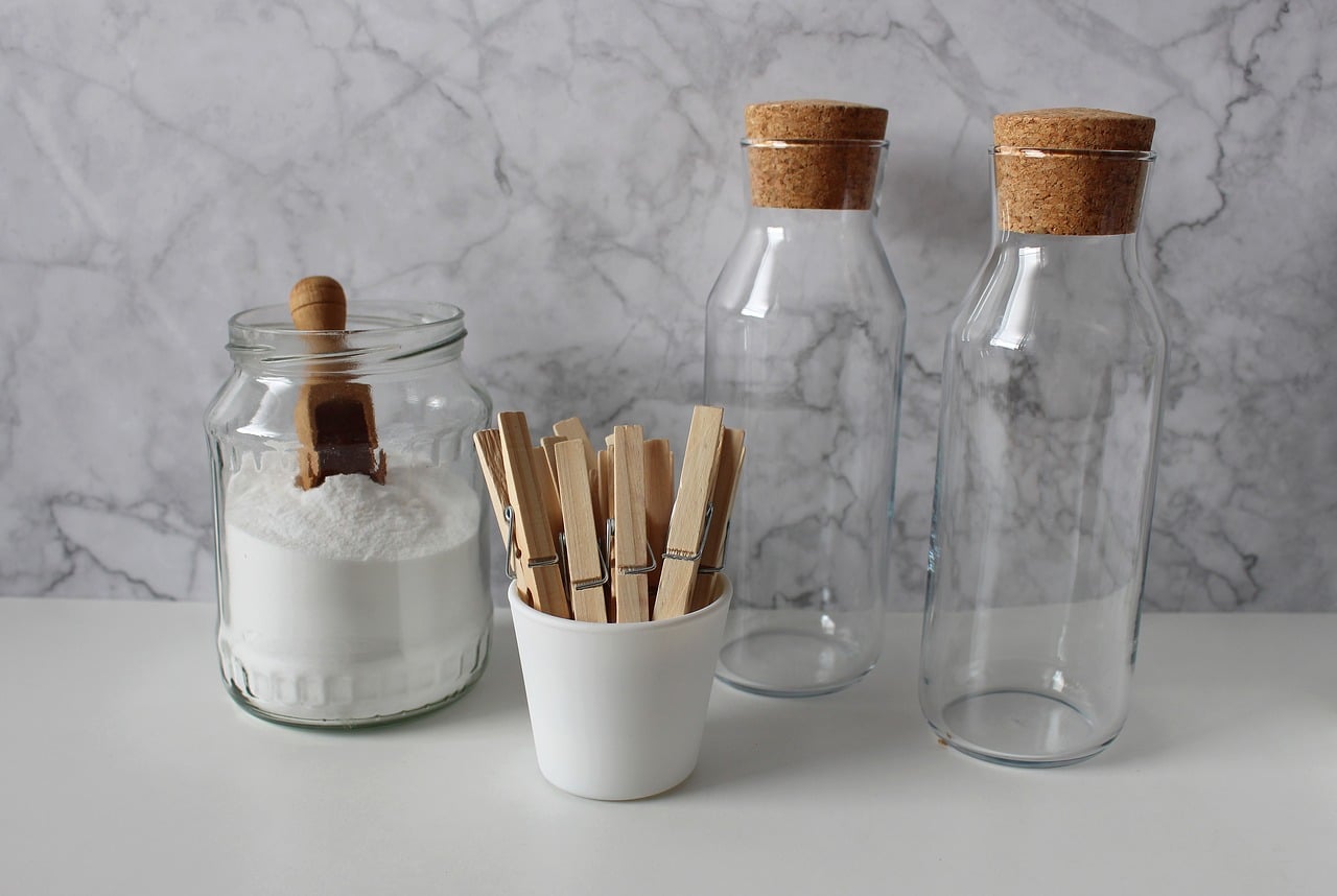 Différences et utilisation du Bicarbonate, cristaux de soude et percarbonate