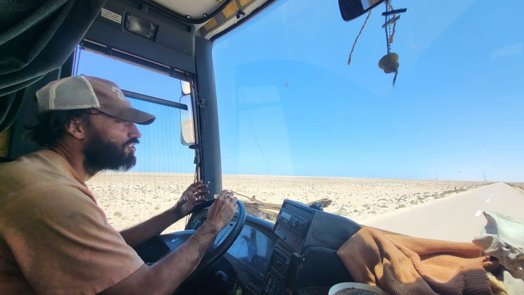 Voyager en famille en bus aménagé : récits et galères